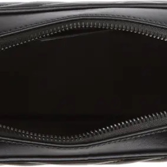 Saint Laurent YSL Lou Matelassé Calfskin Leather Camera Bag in Nero - Picture 7 of 15